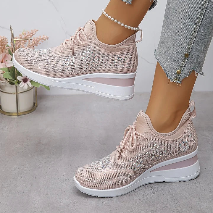 Annika ortopædiske sneakers med rhinsten; et must-have for komfort og en elegant hverdag.
