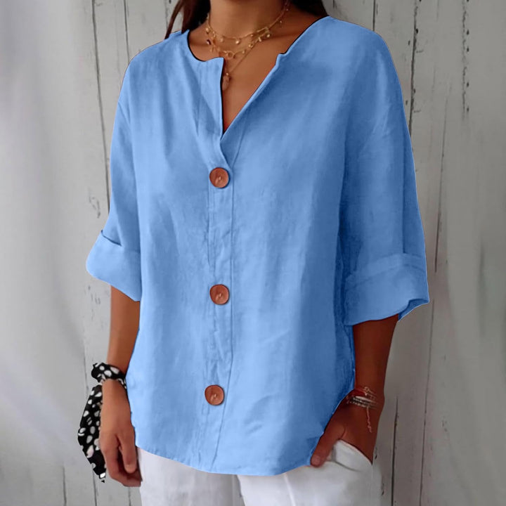 Moderne damebluse til mange anledninger. Casual top til sommer og forår med en elegant og behagelig stil.