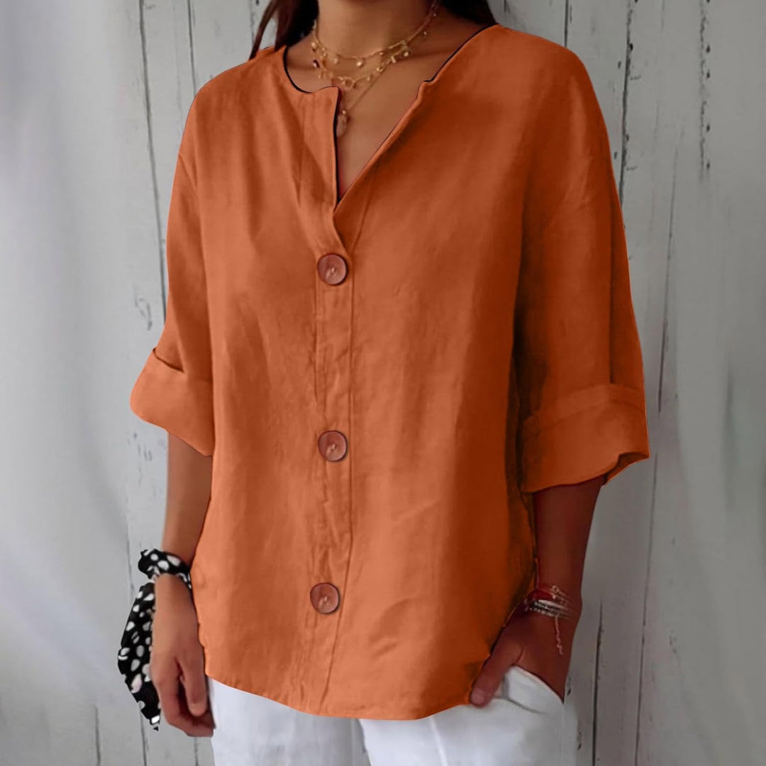 Luftig sommerbluse til kvinder, ideel til varme dage. Afslappet pasform og elegant casual stil.