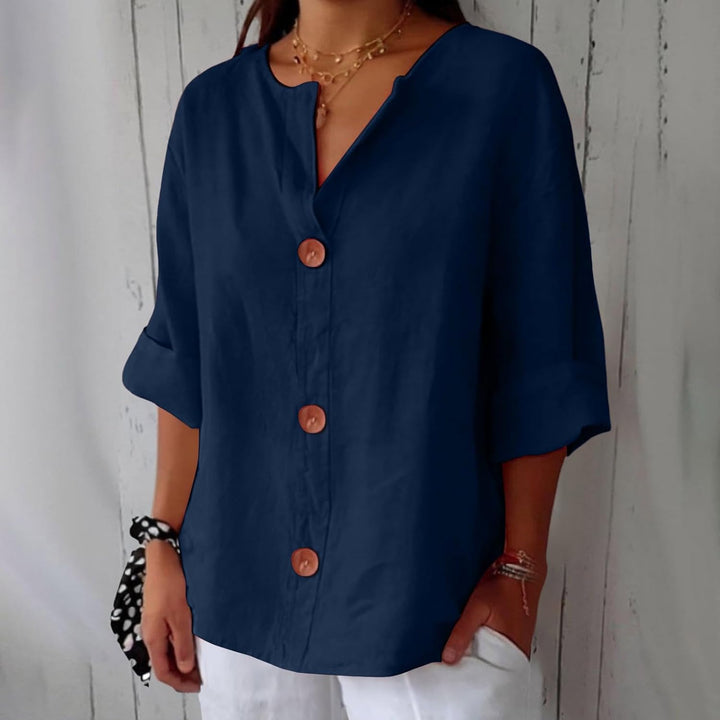 Hverdags casual bluse til damer. Behagelig og stilfuld til sommer- og forårsdage. Også i store str.