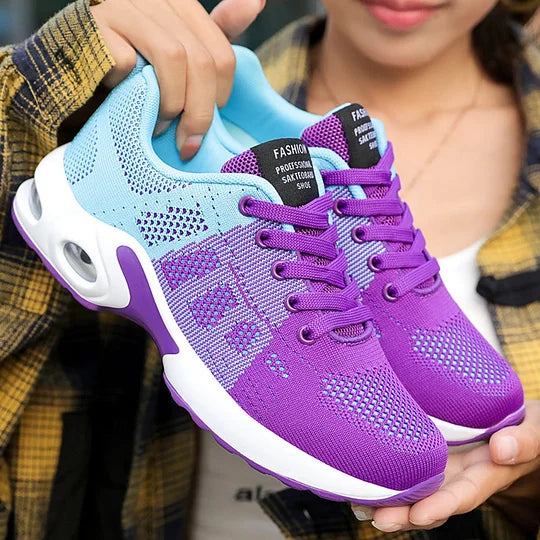 Ergonomiske damesneakers perfekte til stående arbejde og lange gåture, med overlegen svangstøtte.