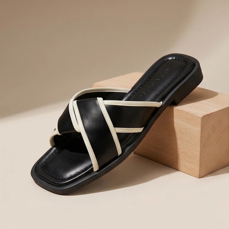 Dame fisherman sandaler med krydsremme, perfekt til sommer. Komfortable slip-on flade sandaler i moderne design.