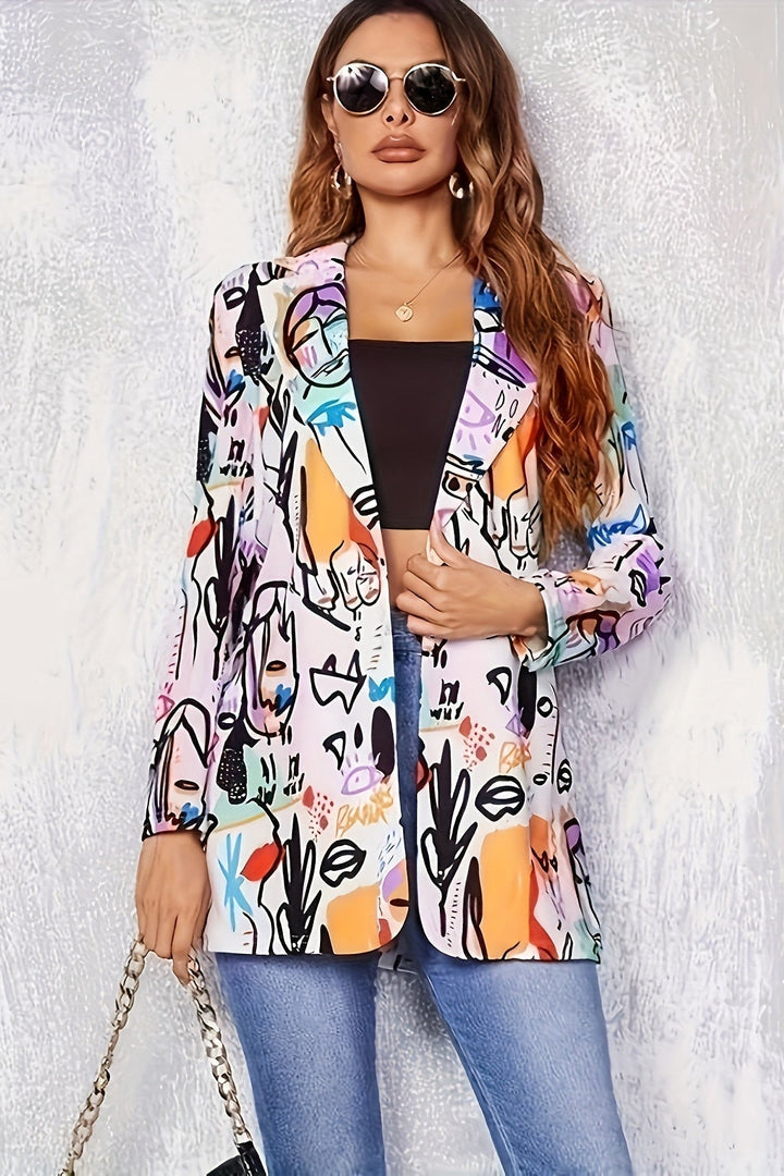 Alsidig luksus dame blazer med graffiti print. Fra kontor til fest, et unikt mode-statement.