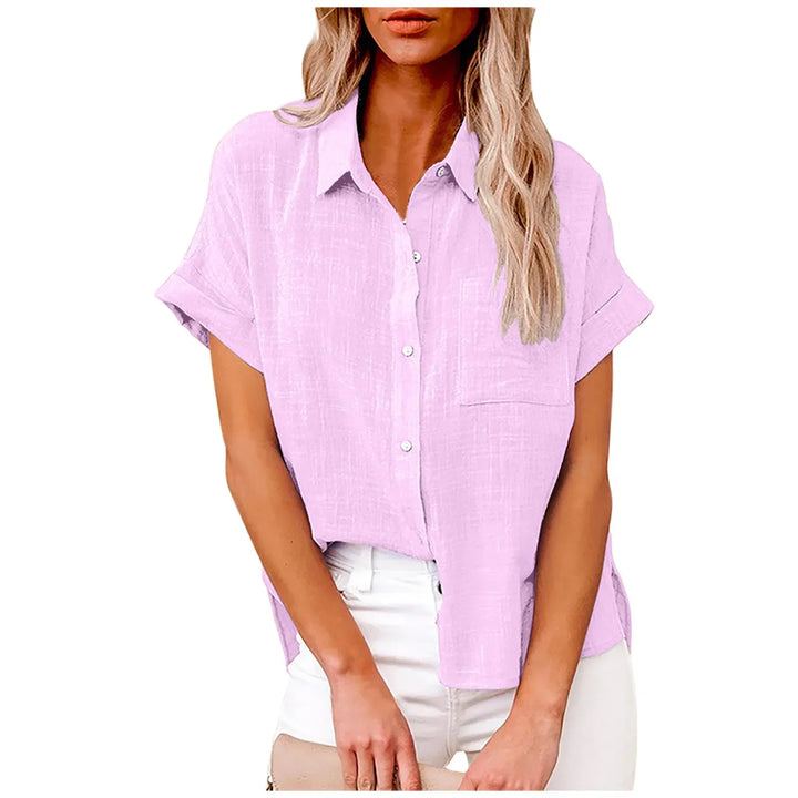Stilfuld sommerbluse med kort ærme; løs pasform, perfekt for et afslappet feminint look.