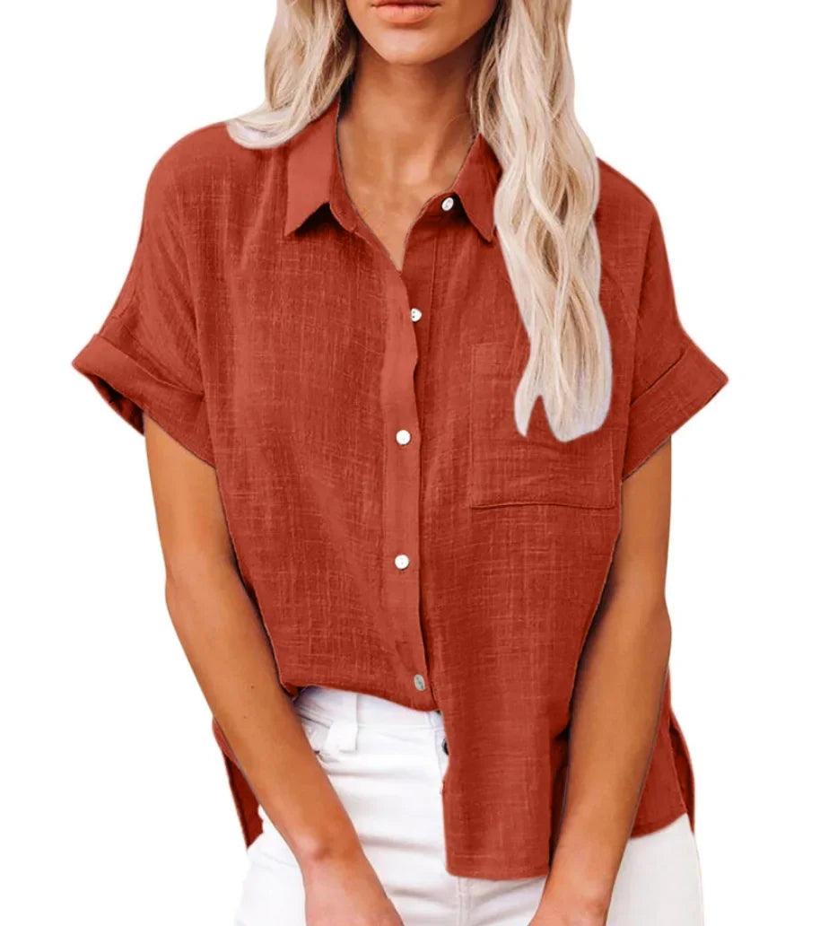 Elegant hverdag bluse med løs pasform; kort ærme, perfekt til et feminint look.