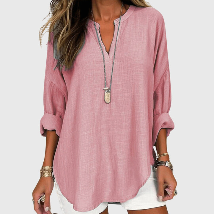Komfortabel plus size dame top med løs pasform; langærmet design til alle sæsoner.
