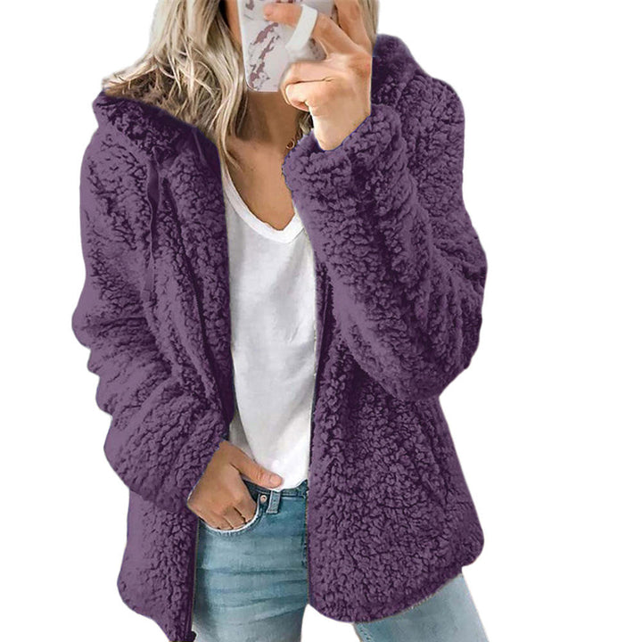 Varm damejakke med hætte, perfekt til vinter og hyggelig casual stil.