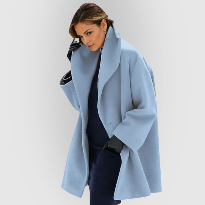 Stilren damefrakke med oversized pasform & høj krave, perfekt til efterår og vinter.