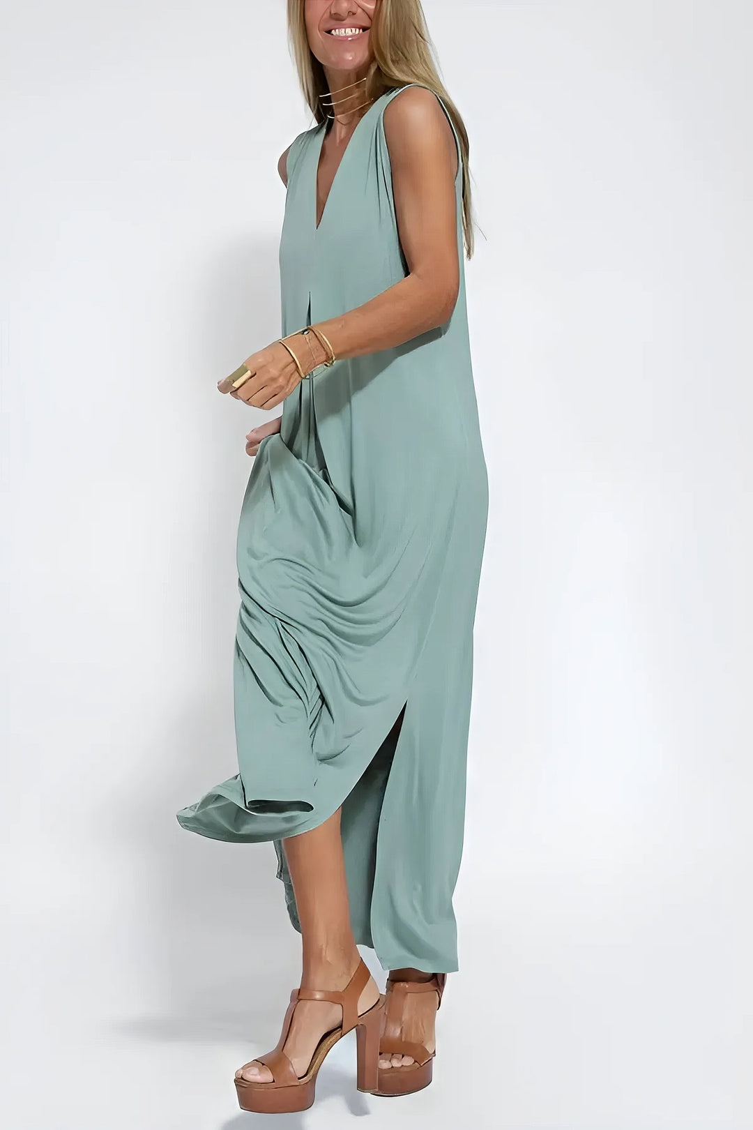 Plus size lang kjole til damer, ærmeløs, elegant V-udskæring.