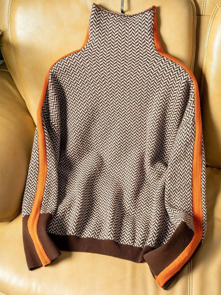 Modebevidst rullekravesweatshirt til damer. Unikke kontraststriber for et moderne og komfortabelt look.