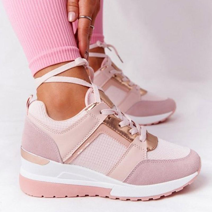 Dame sneakers med avanceret blød dæmpning, uovertruffen komfort og støtte hele dagen.