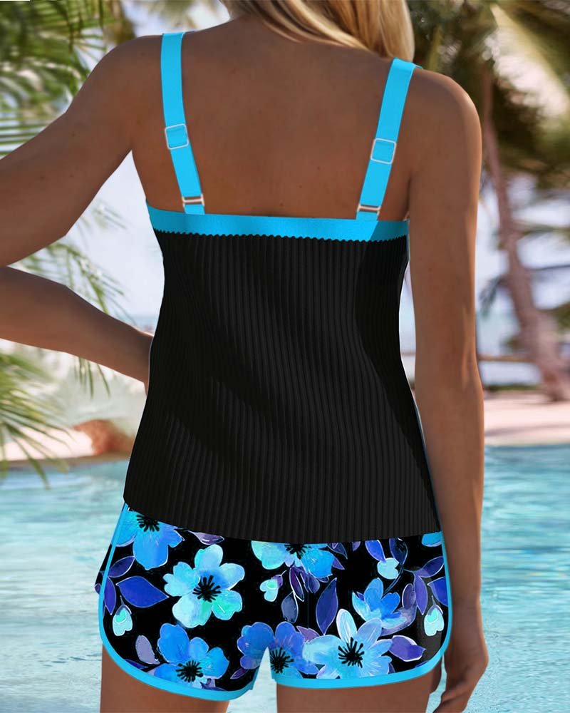 Elegant ribbet badetøj til kvinder, tankini sæt med mavekontrol til enhver ferie.