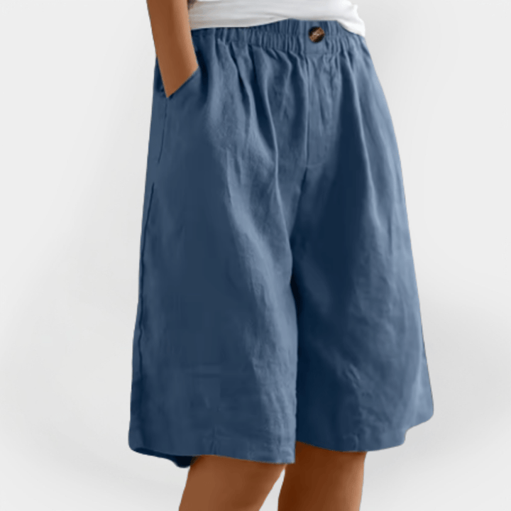 Afslappede shorts til kvinder, designet med løs pasform og behagelig elastisk talje til sommerbrug.