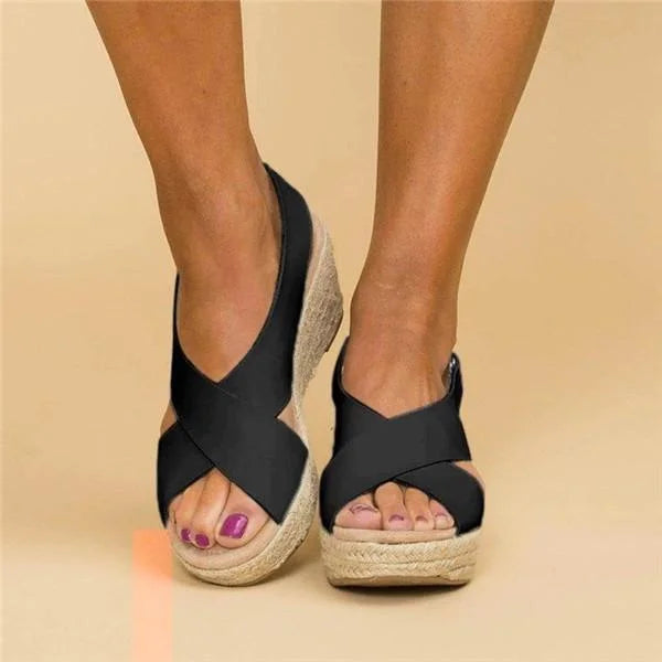 Ortopædiske espadrillesandaler til kvinder i navyblå, kilehæl for komfort, stilfulde til enhver lejlighed.