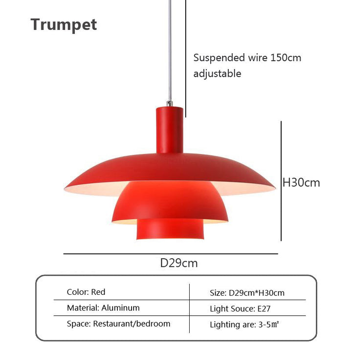 Dansk design pendellampe af metal og glas i skandinavisk stil, elegant og alsidig til moderne indretning.