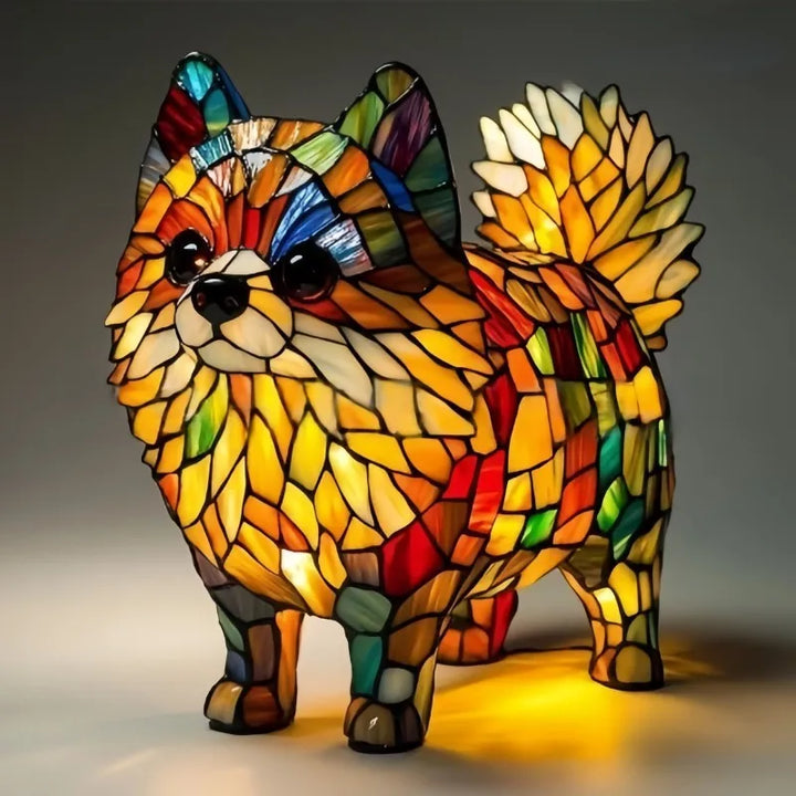 Dekorativ LED hundelampe. Stilfuld bordlampe med stemningsfuld belysning, perfekt til hygge og boligindretning.