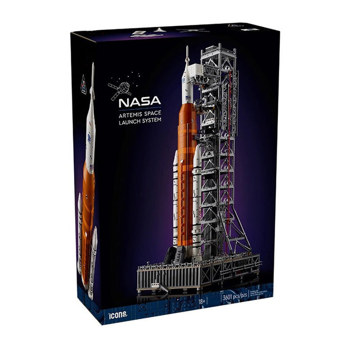 Detaljeret model af NASA Artemis Space Launch System med flertrinsraket og Orion-kapsel, 70 cm høj.