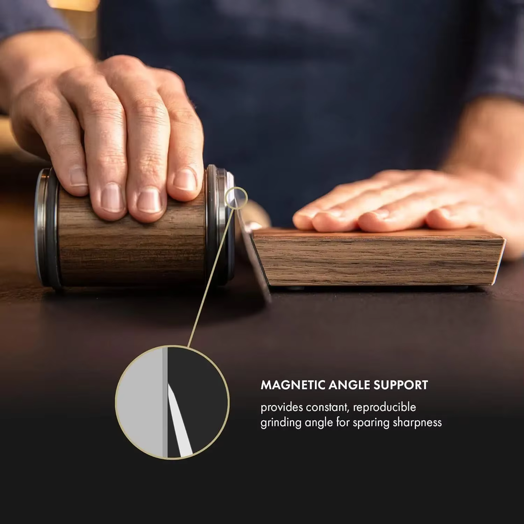 Diamantbelagt knivsliber med ergonomisk design, ideel til hurtig, præcis slibning af køkkenknive.
