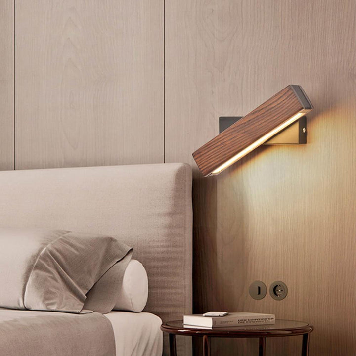Drejelig LED-væglampe af træ - Modern & Fleksibel
