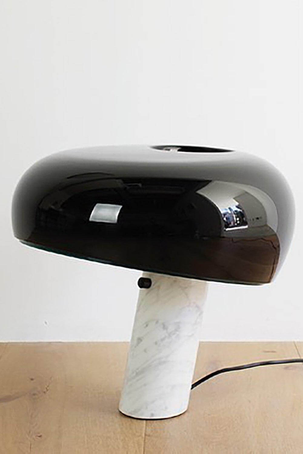 Designer Bordlampe i Marmor