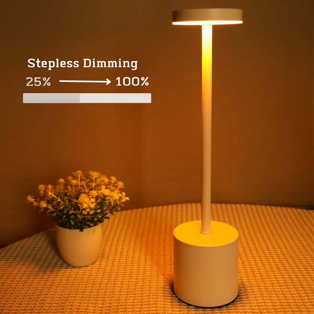 Dæmpbar LED-bordlampe - Trådløs & Moderne