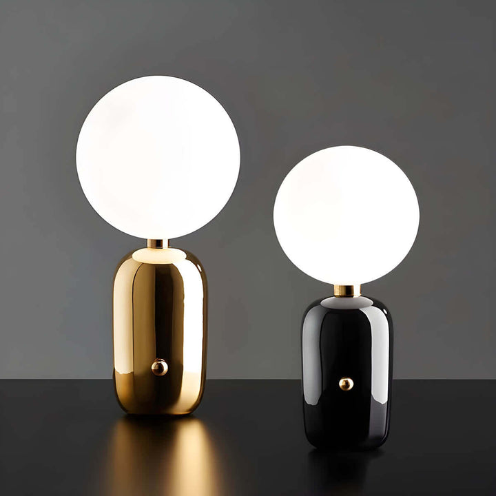 Elegant Skrivebordslampe med Glasfod