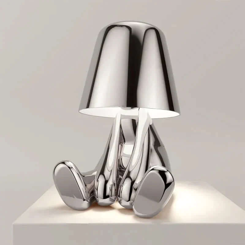 Minimalistisk LED bordlampe med varmhvidt lys