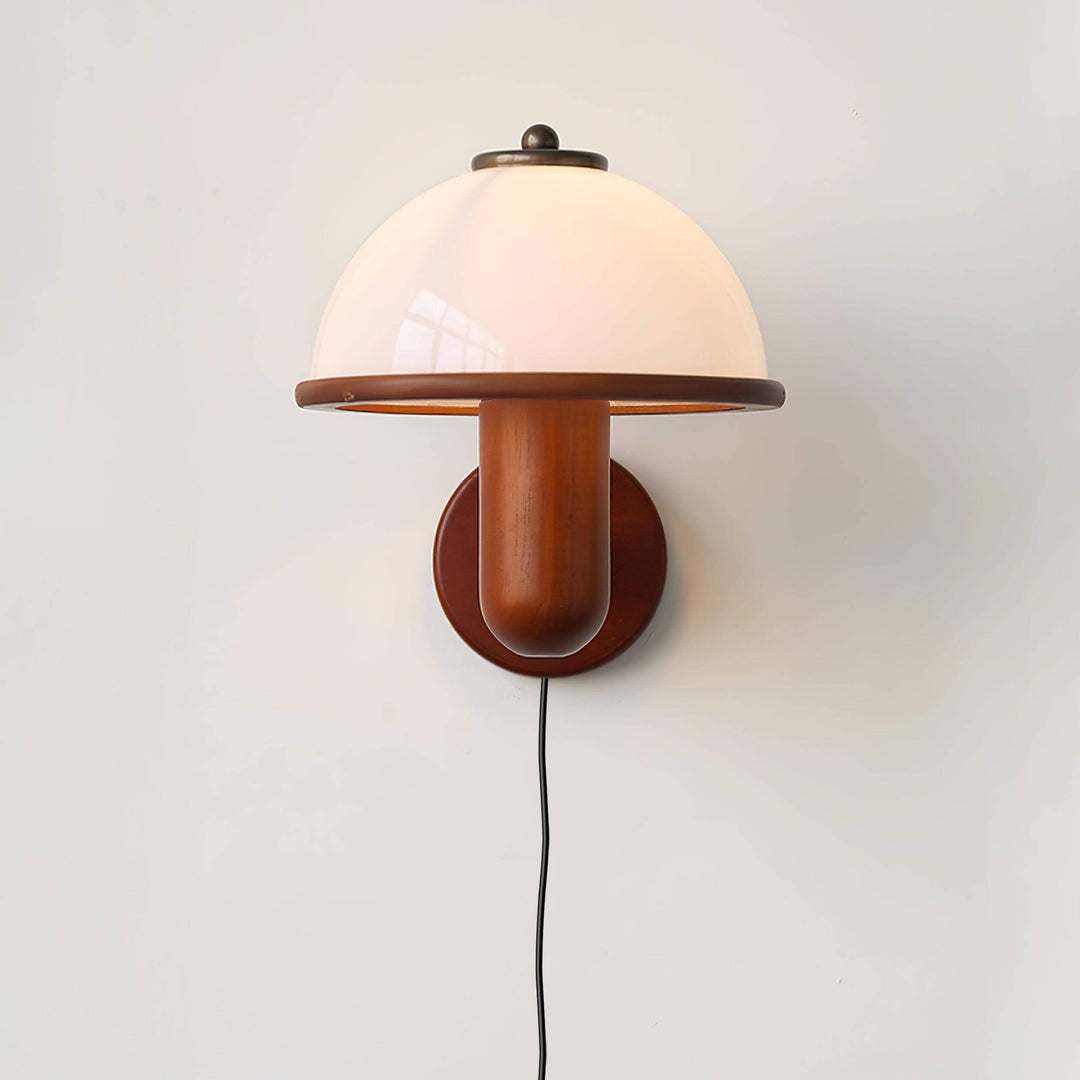Moderne væglampe med svampedesign i træ