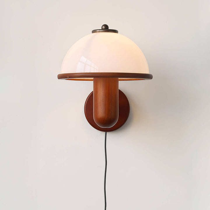 Moderne væglampe med svampedesign i træ