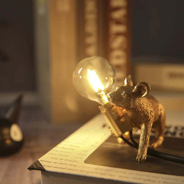 Dekorativ Muse Bordlampe