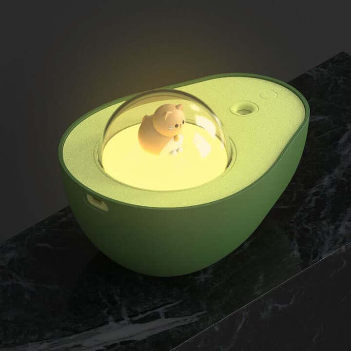 Avocado luftfugter med natlys