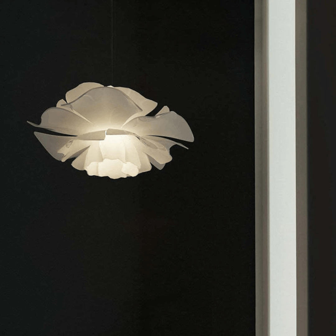 Moderne hvid blomster pendel i metal