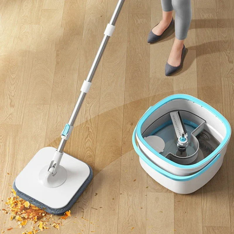Selvrindende funktion i moppespand sikrer nem og hygiejnisk vridning af gulvmoppe.
