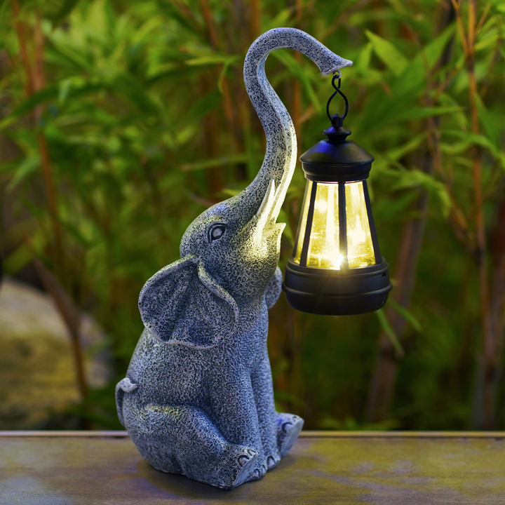 Elefant solarlampe til udendørs belysning. En energivenlig havelampe, der skaber hyggelig stemning.