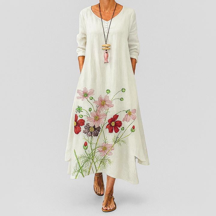 Smuk blomstret bæredygtig maxi kjole. Elegant og komfortabel sommerkjole til kvinder. Lang model.