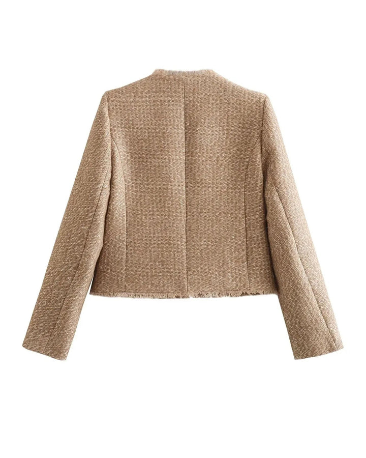 Klassisk beige damefrakke, universel pasform for optimal komfort. Tidløst design, egnet til kølige dage.