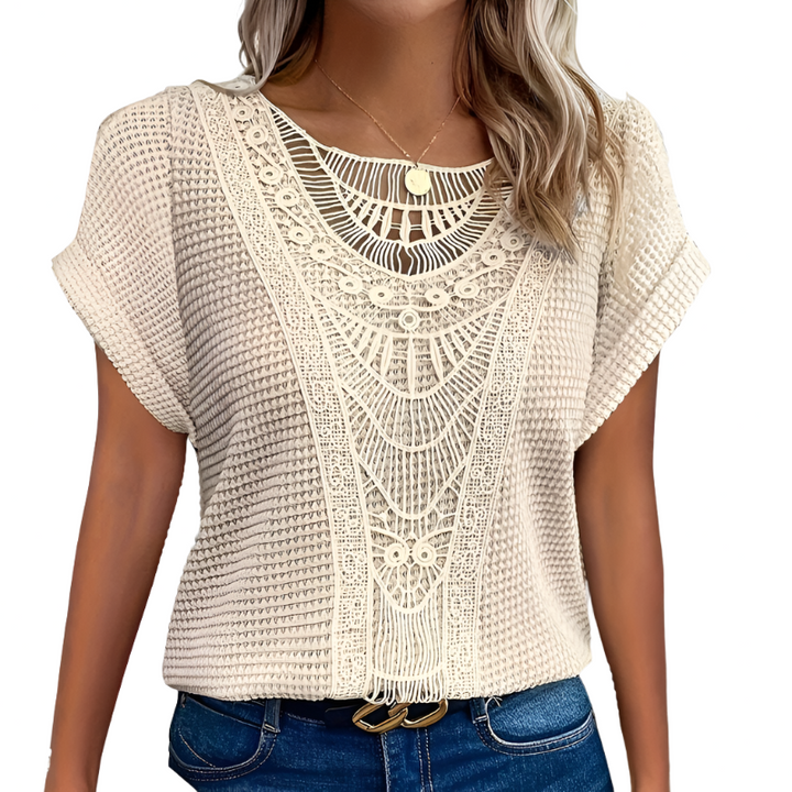 Elegant blonde top til kvinder, stilfuld og alsidig til fest og hverdag.