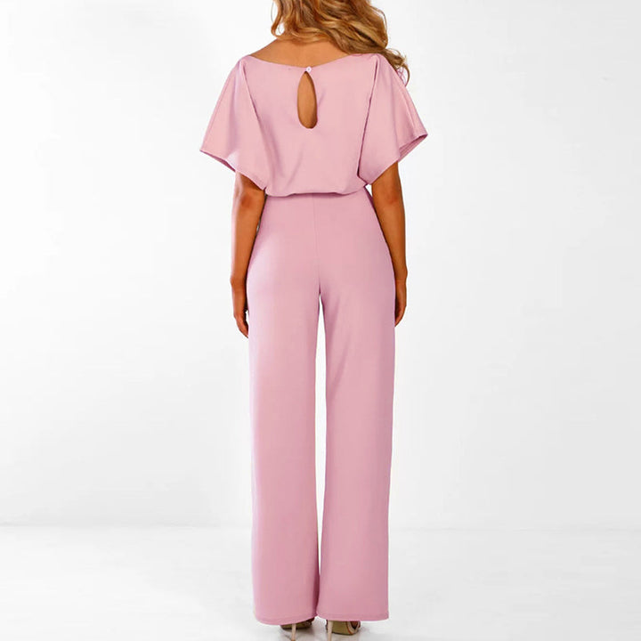 Klassisk Clarissa dame jumpsuit med bælte. Alsidig kvindemode til enhver anledning, sommer eller fest.