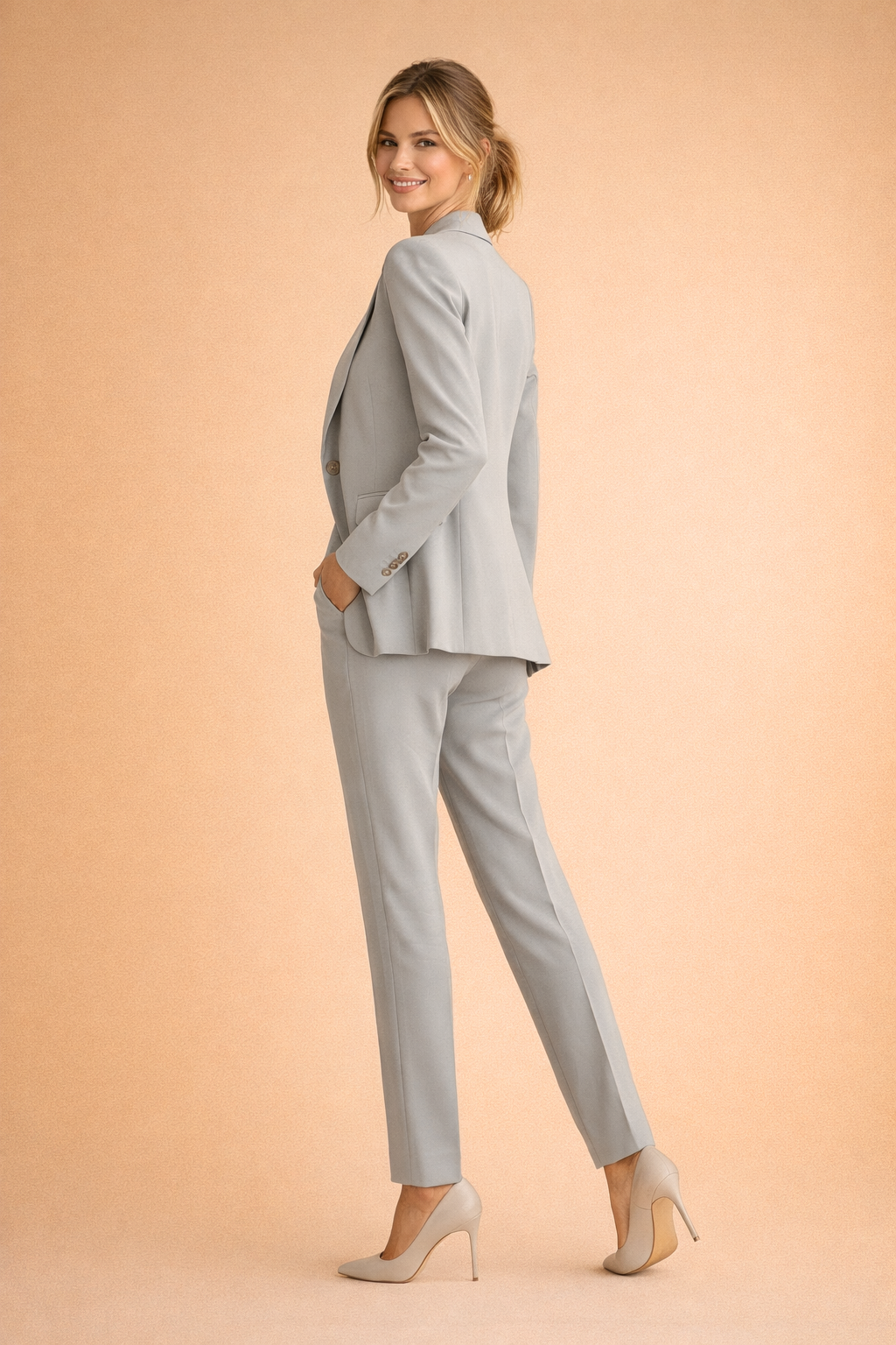 Tidløst dame blazer sæt designet for modebevidste kvinder, ideelt til både arbejde og fritid.