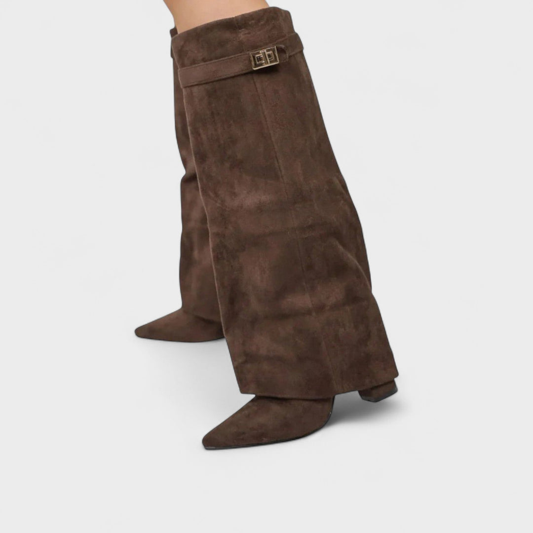 Højkvalitets knæhøje læderstøvler til damer. Elegante og holdbare med fokus på komfort og stil.