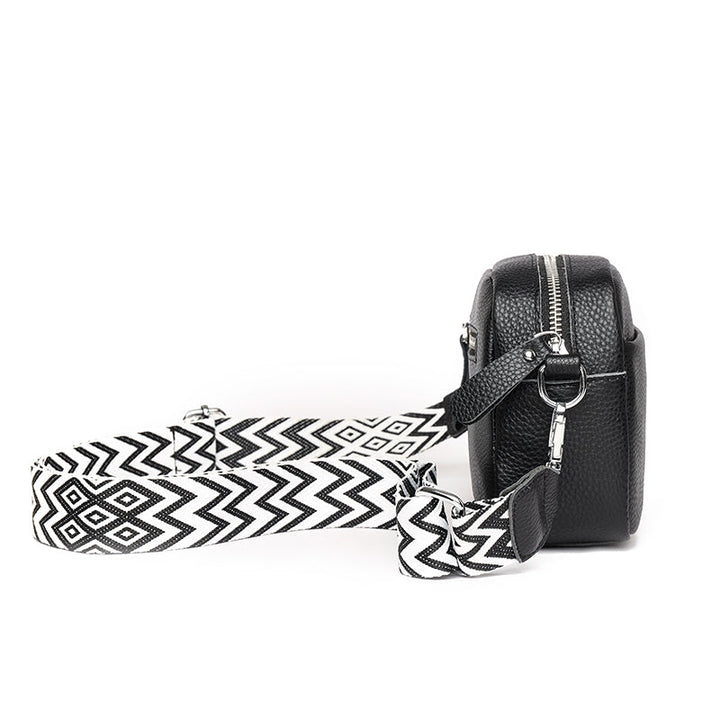 Stilfuld dametaske, ideel som hverdagstaske og praktisk crossbody for kvinder.