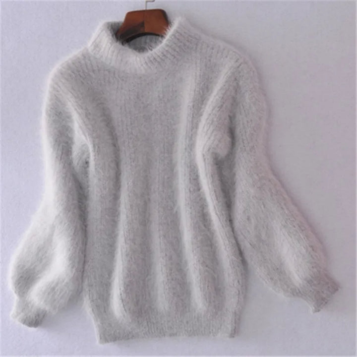 Tidløs dame striktrøje med vintage charme. Elegant og varm langærmet kvindetrøje til vinter.