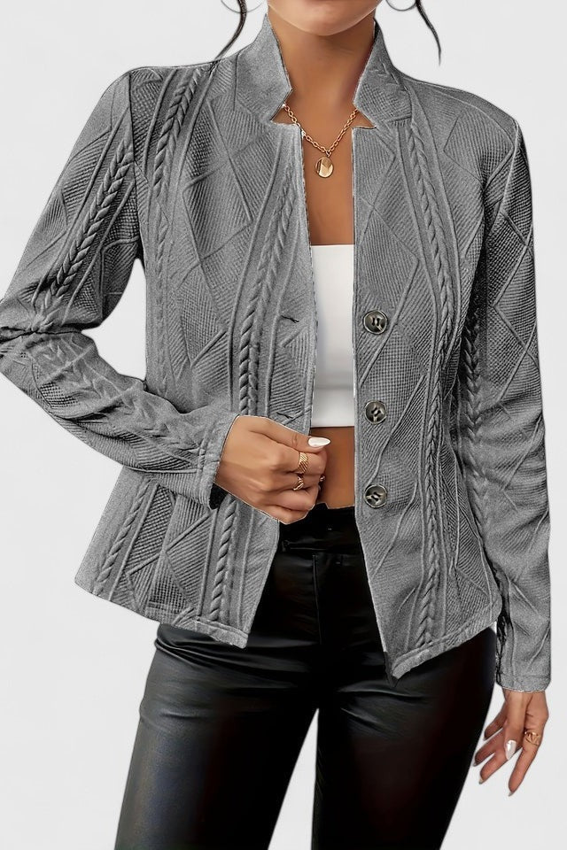 Formel dameblazer. Giver et elegant og professionelt look til kontoret og vigtige møder. Klassisk snit.