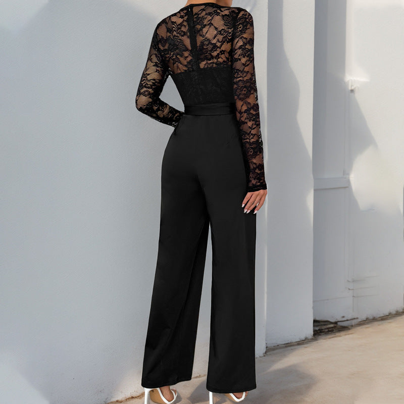 Moderne fest jumpsuit til kvinder med blonde top og taljebånd, perfekt til aften og events.