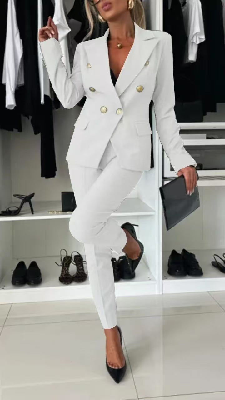 Komfortable bukser fra elegant damesæt. Perfekte til business, formelle anledninger og hverdag.