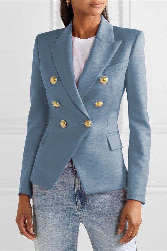 Formel business dameblazer i elegant dobbeltknappet stil, velegnet til moderne professionelle kvinder.