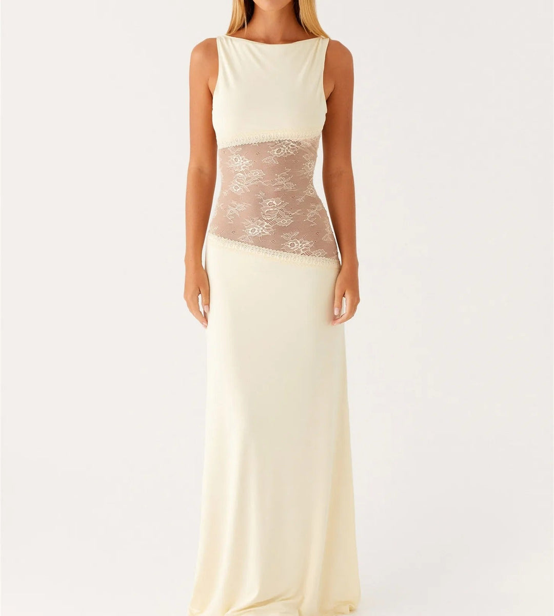 Smuk lang figursyet kjole med blonder, designet som en elegant festkjole til kvinder. Ideel til galla og bryllup.