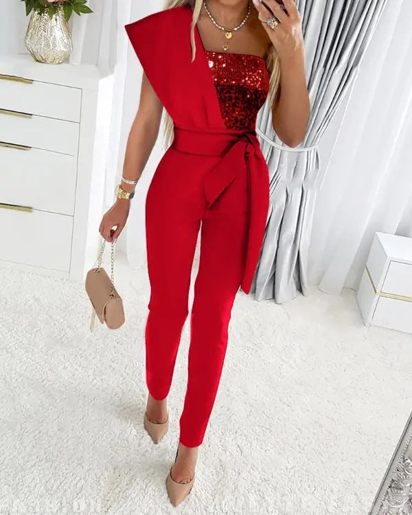 Moderne aftenjumpsuit med pailletter for kvinder, perfekt som elegant festtøj.