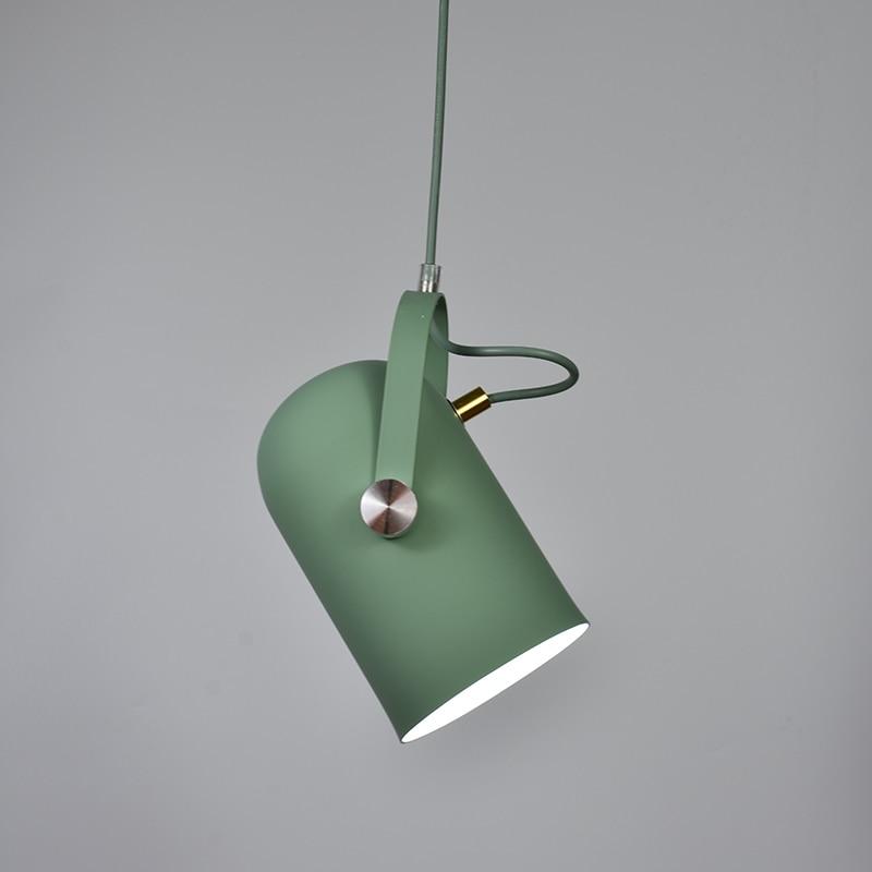 Justerbar vinkel LED pendellampe i nordisk stil. Effektiv & elegant lyskilde til ethvert rum i hjemmet.