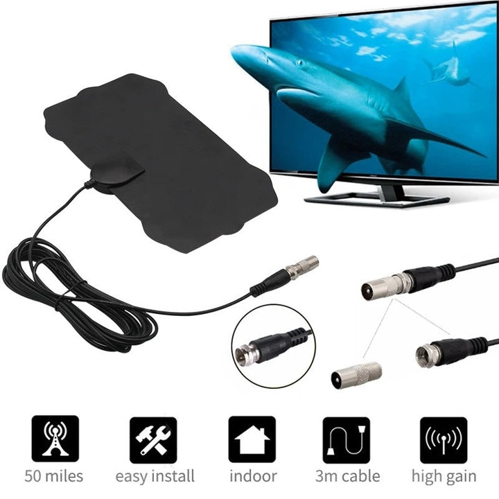 Elegant sort HDTV indendørs antenne, kompakt og diskret, til 4K-modtagelse uden kabelrod, ideel til ethvert fjernsyn.